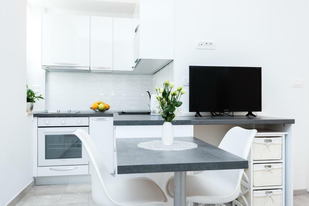 Apartment Matea Split Bagian luar foto