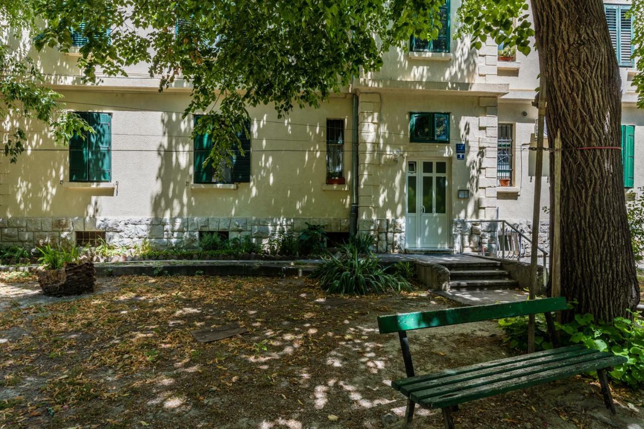 Apartment Matea Split Bagian luar foto